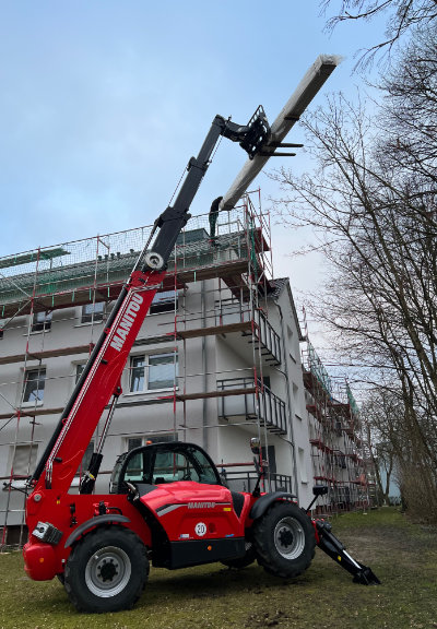 Manitou hebt Photovoltaikanlage auf das Dach