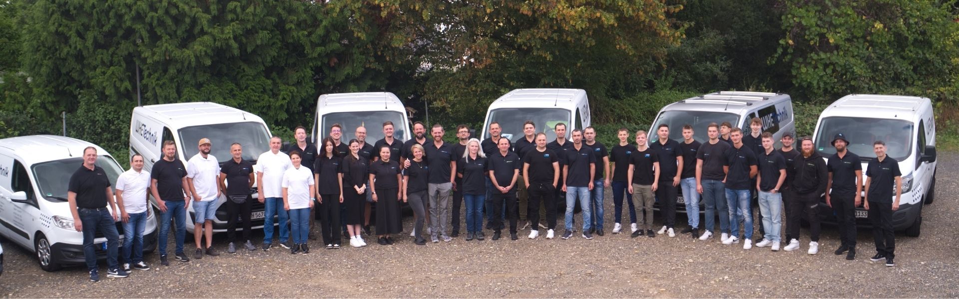 WHE Gruppe Team Fachkraefte-fuer-Elektrotechnik-Photovoltaik-und-Innenausbau WHE Gruppe Team Fachkraefte-fuer-Elektrotechnik-Photovoltaik-und-Innenausbau